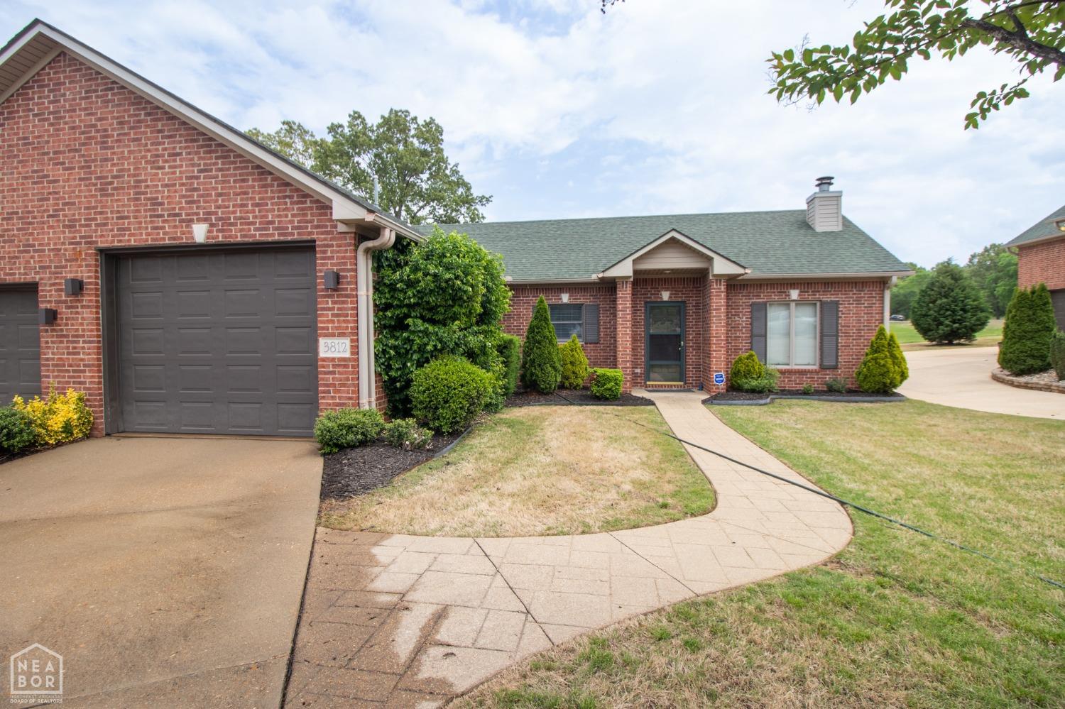 3812 Ridgepointe Cove Jonesboro, AR Halsey Thrasher Harpole Real