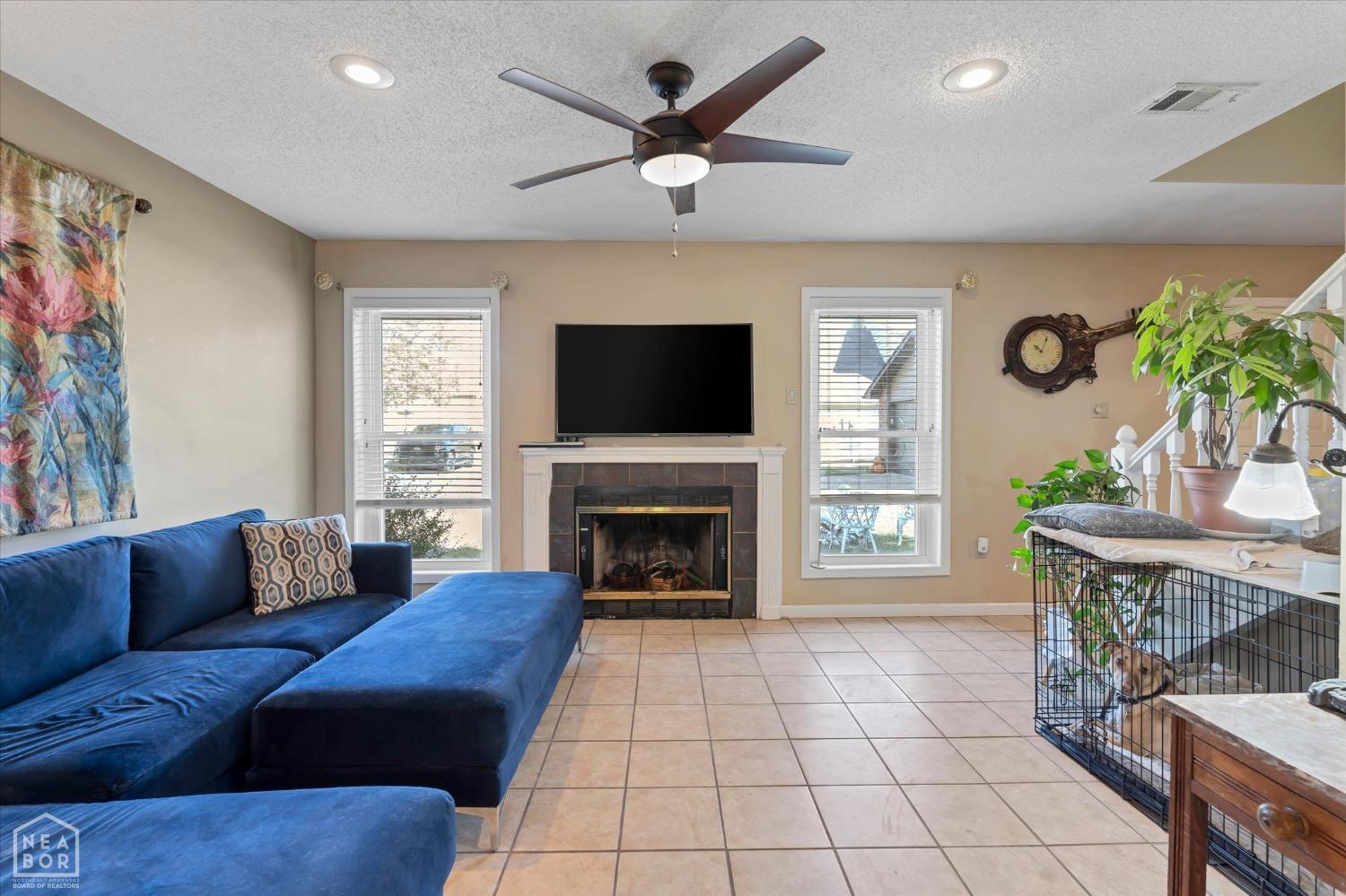 2105 Windwood Cove