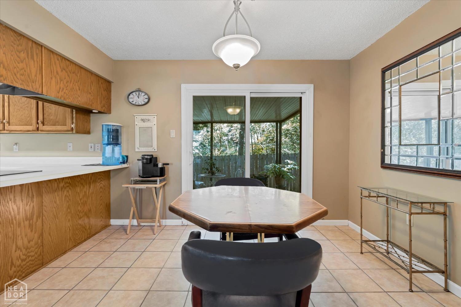 2105 Windwood Cove