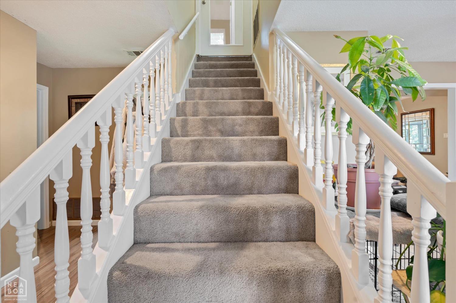 2105 Windwood Cove