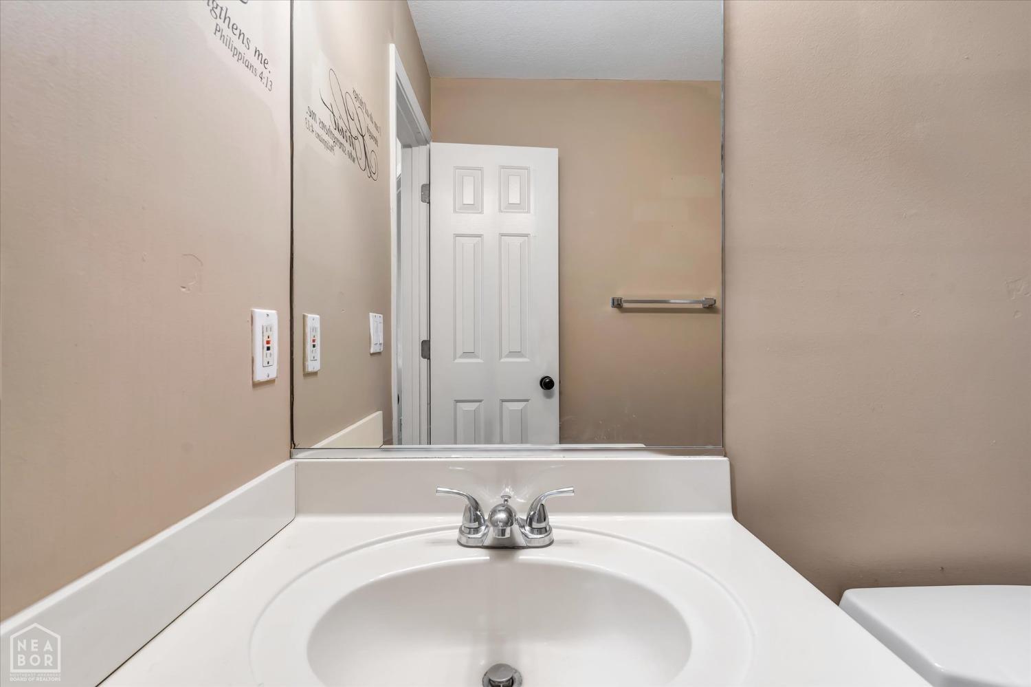 4627 Keely Cove