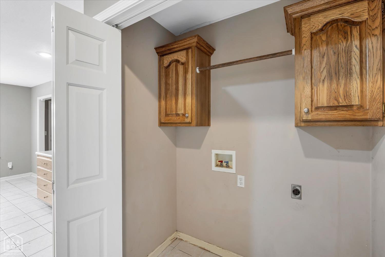 4627 Keely Cove