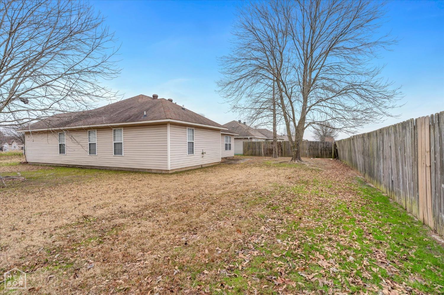 4627 Keely Cove