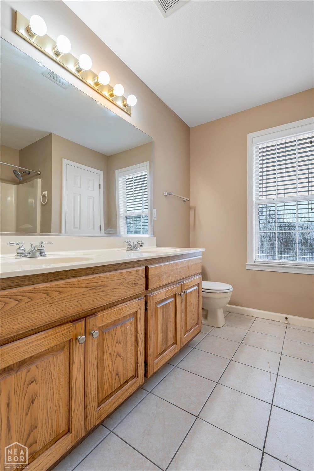 4627 Keely Cove