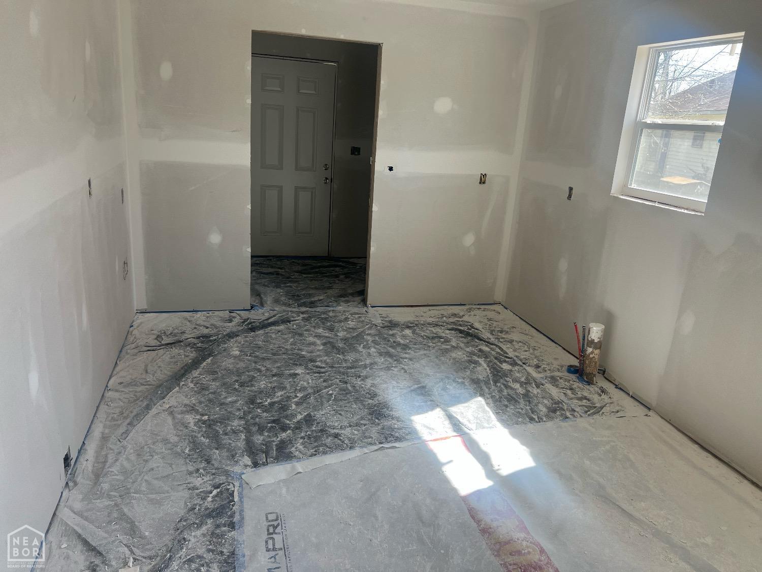 704 N Ozark St
