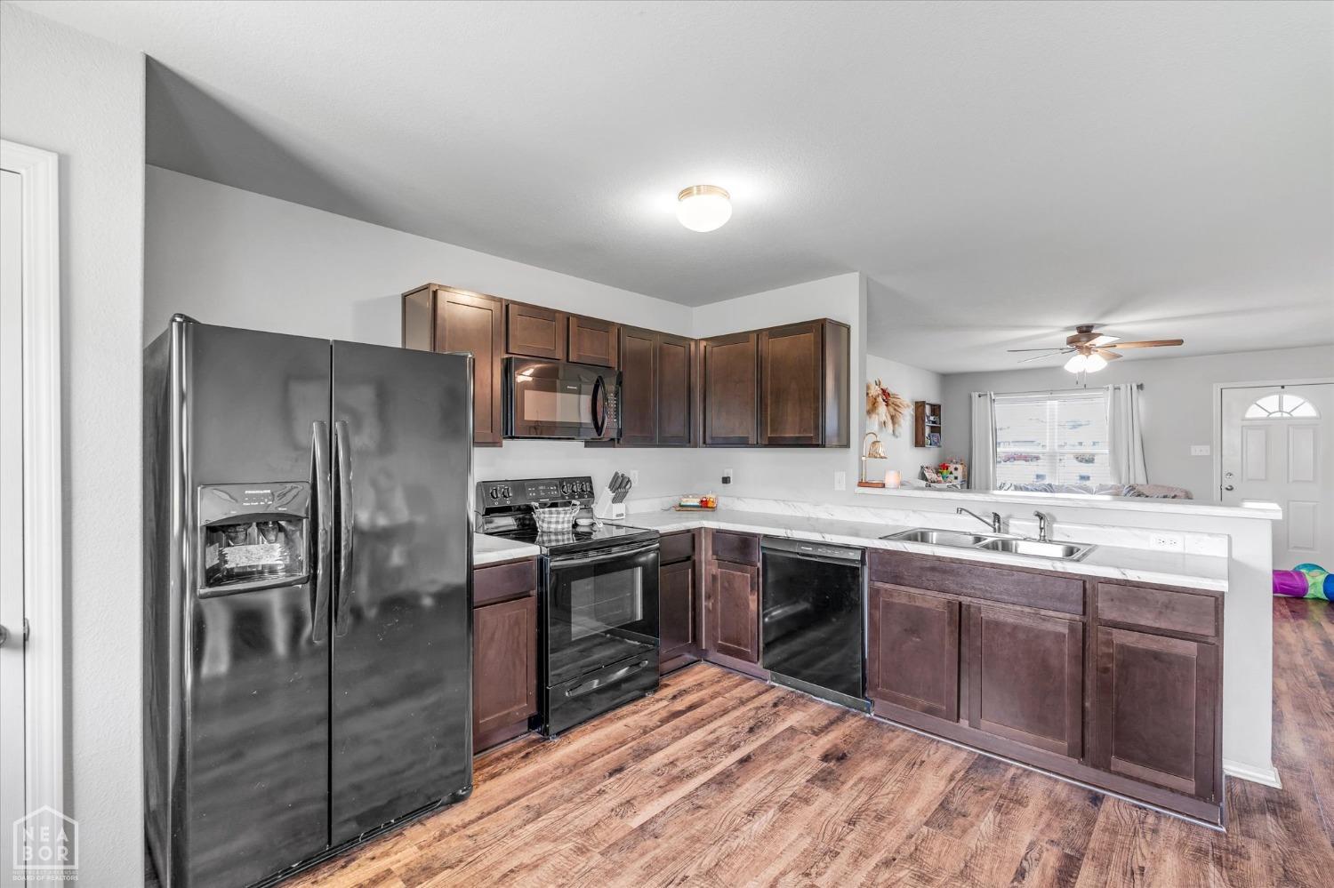 4529 Willow Pointe Drive