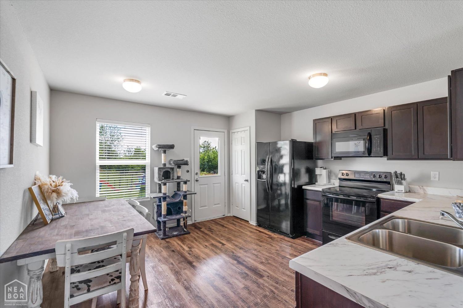4529 Willow Pointe Drive