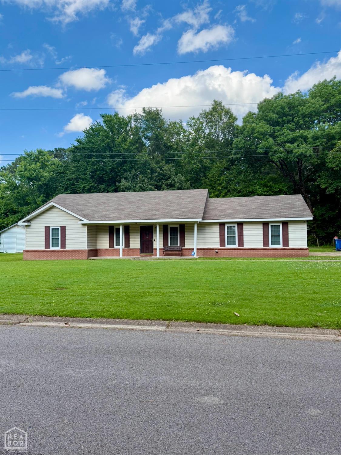 1510 Pratt Circle
