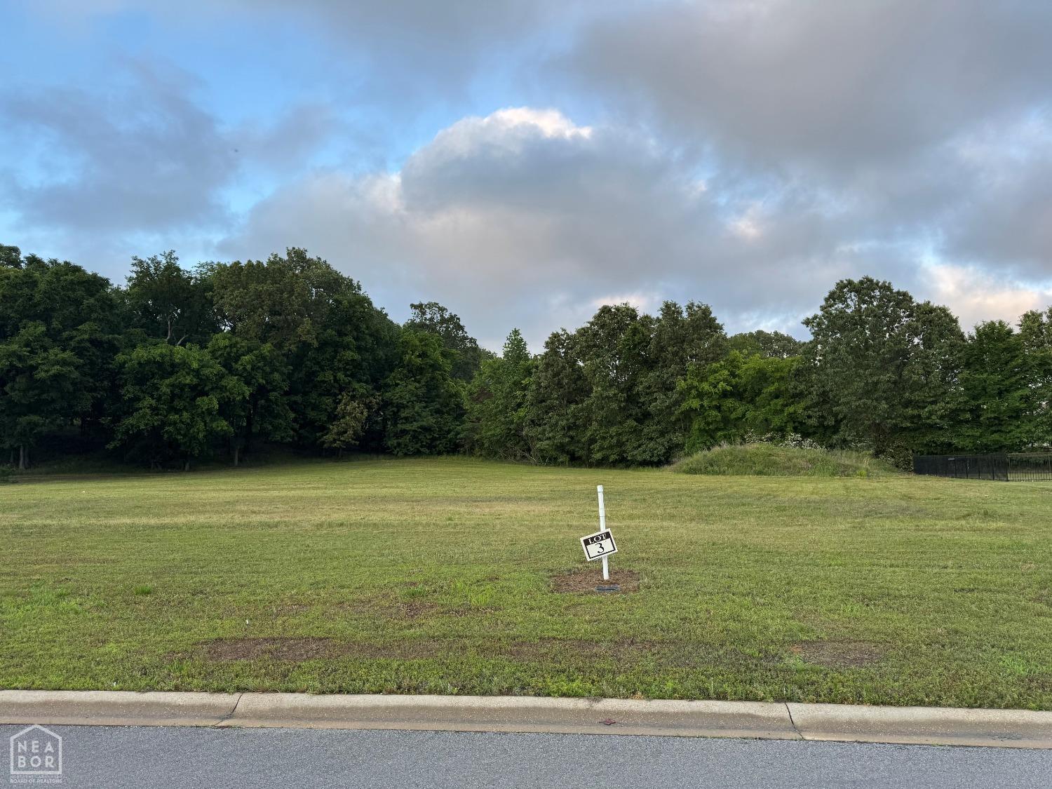 5612 Deer Valley Drive