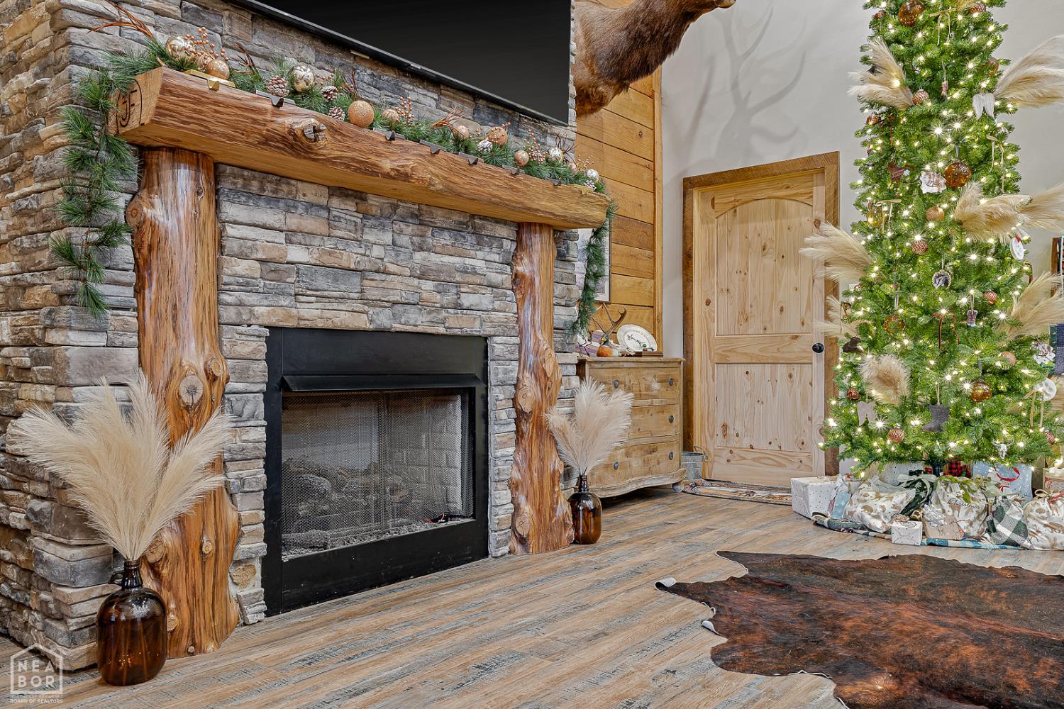 1323 County Road 304