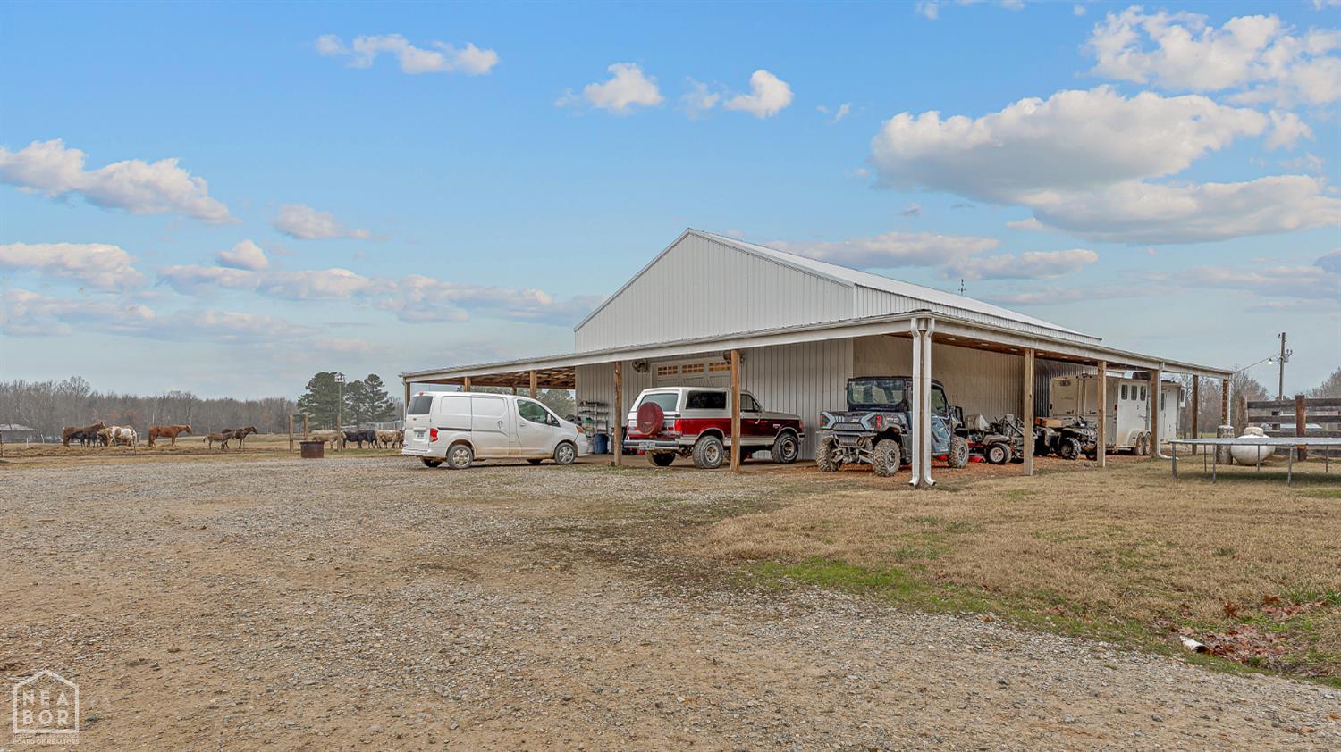 1323 County Road 304