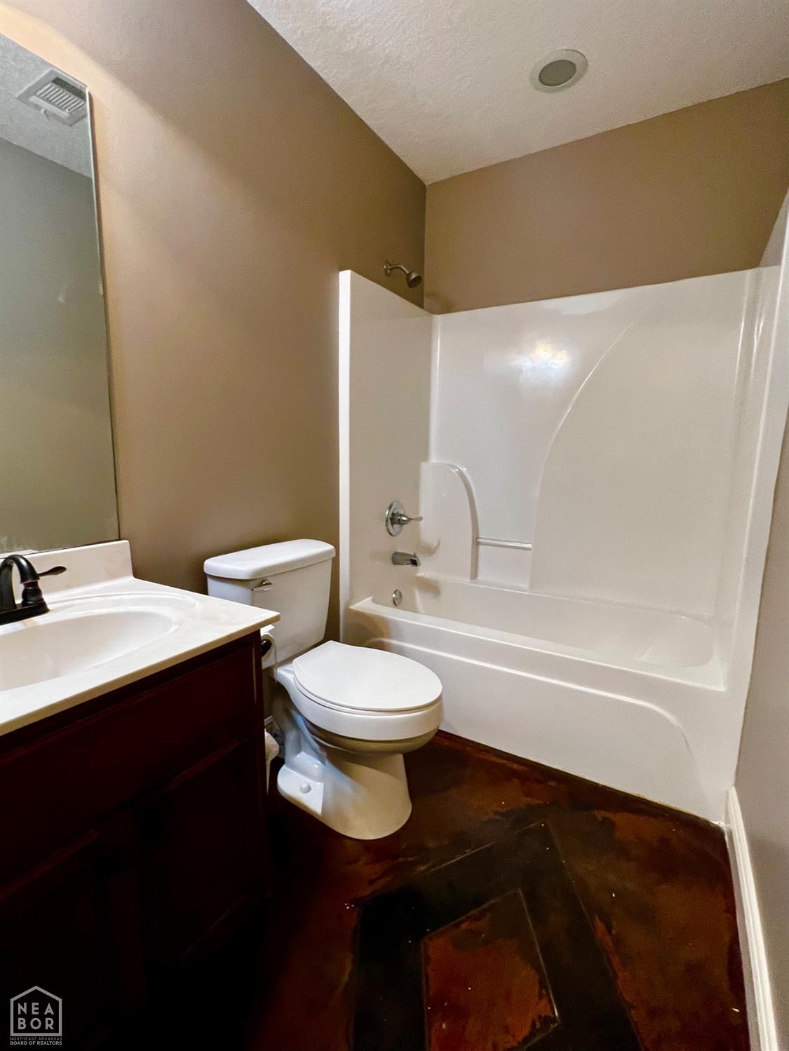 3220 Horseshoe Trails