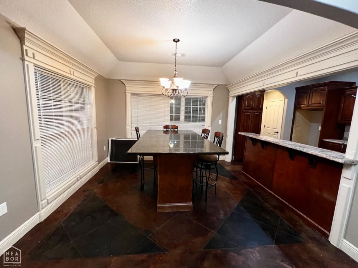 3220 Horseshoe Trails