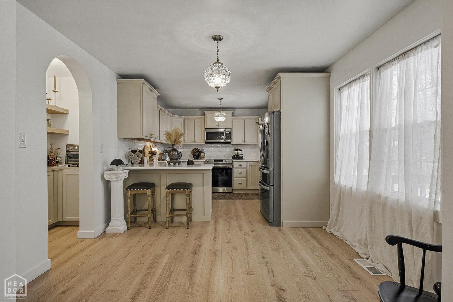 6134 W Us 62 Highway