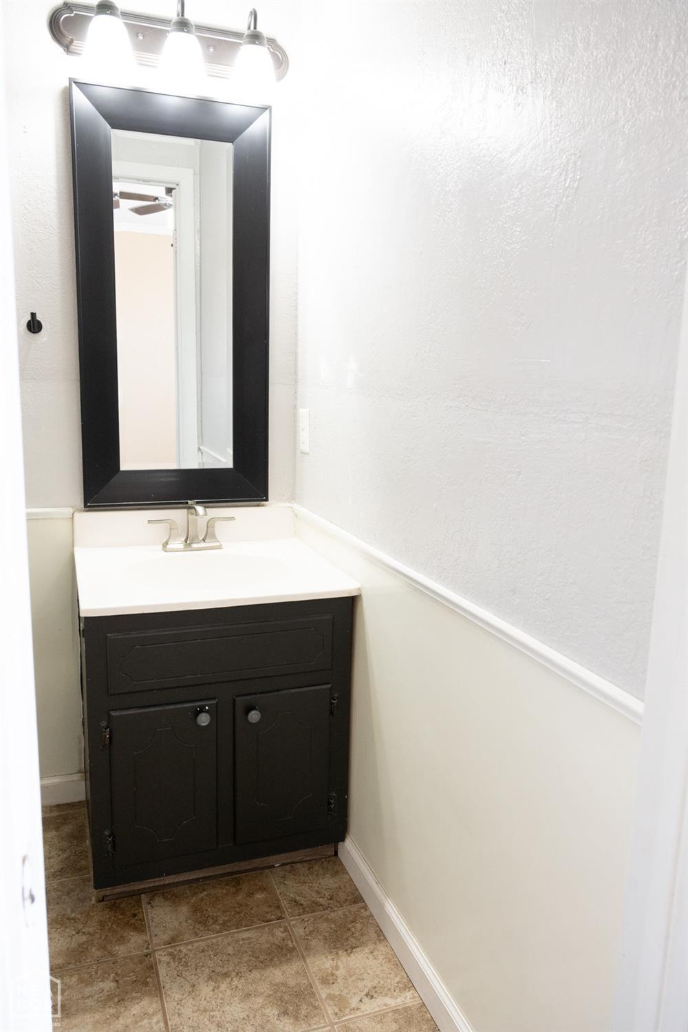 497 Lawrence Road 611