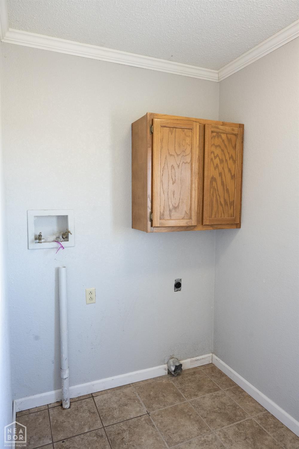 497 Lawrence Road 611