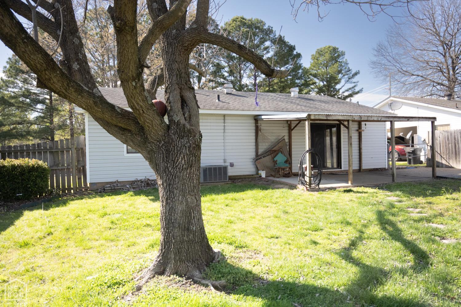 2212 Crescendo Drive