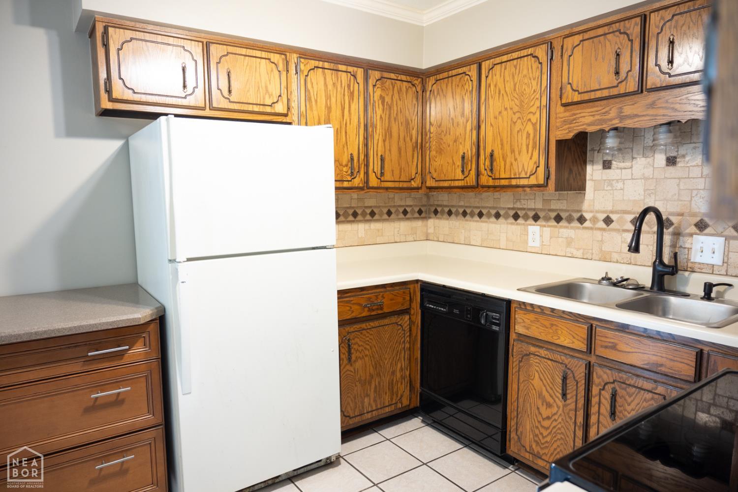 2212 Crescendo Drive