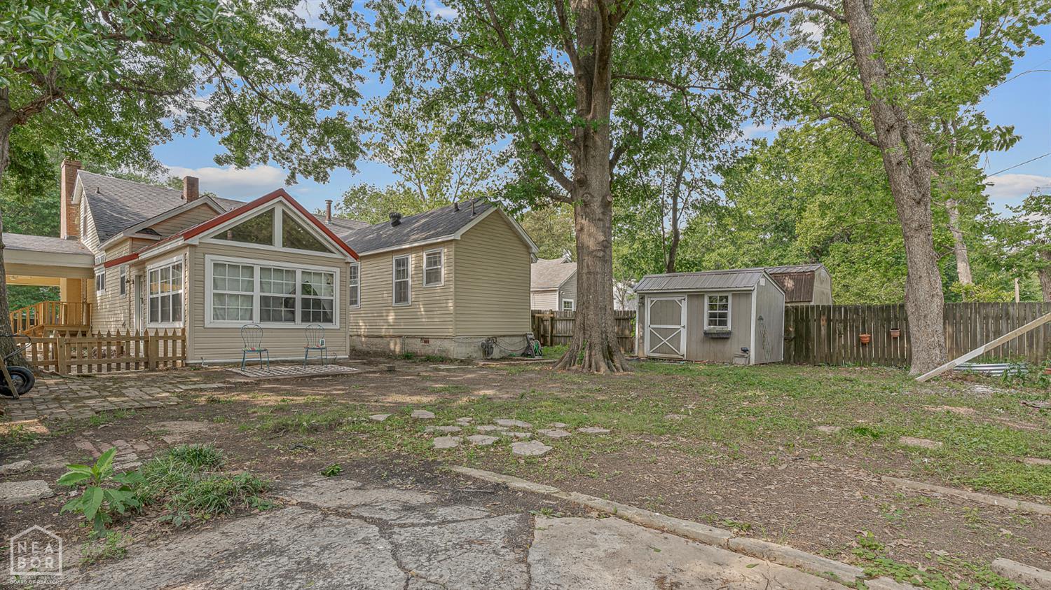 522 Bill Hudgens Street