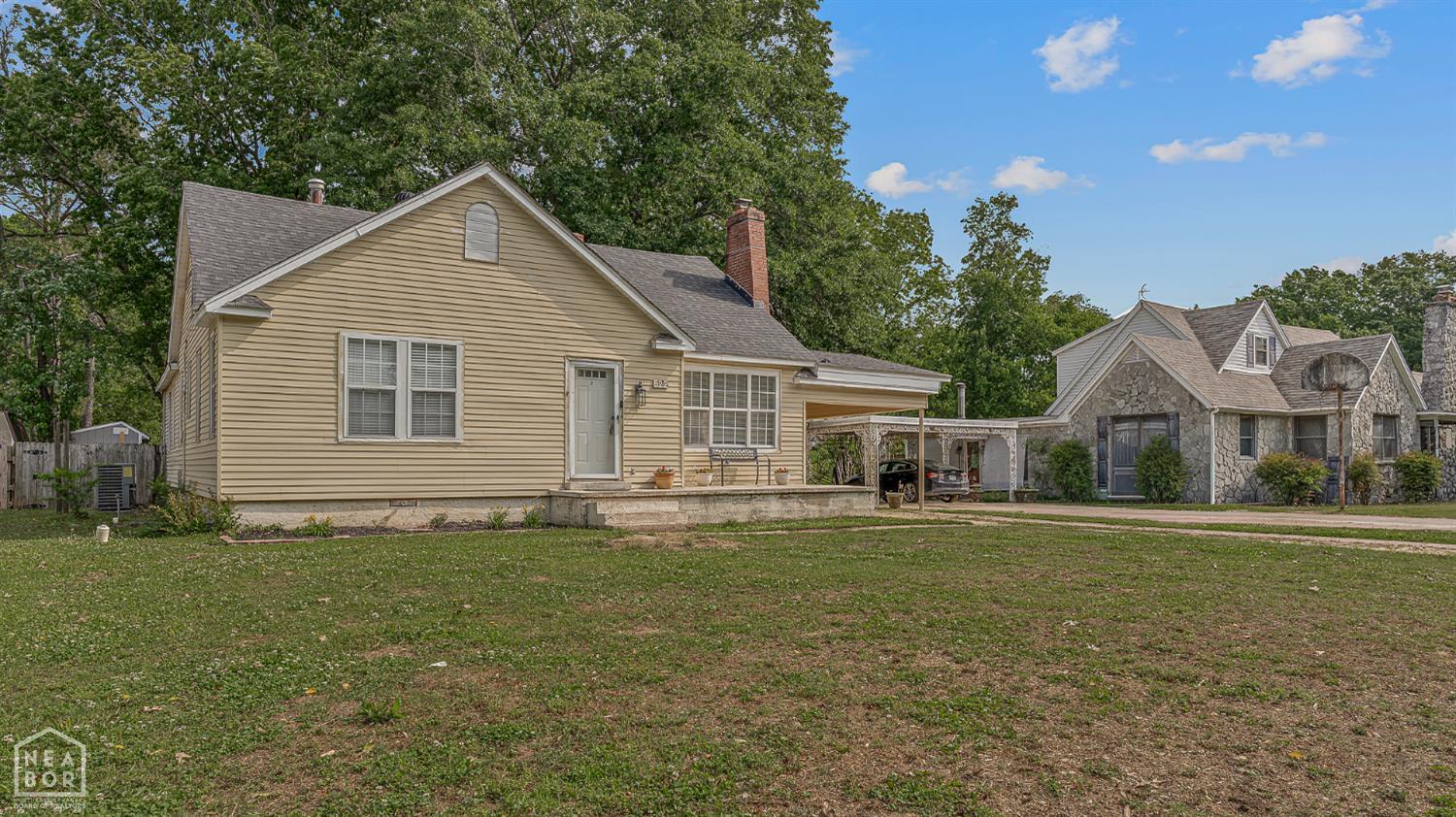 522 Bill Hudgens Street