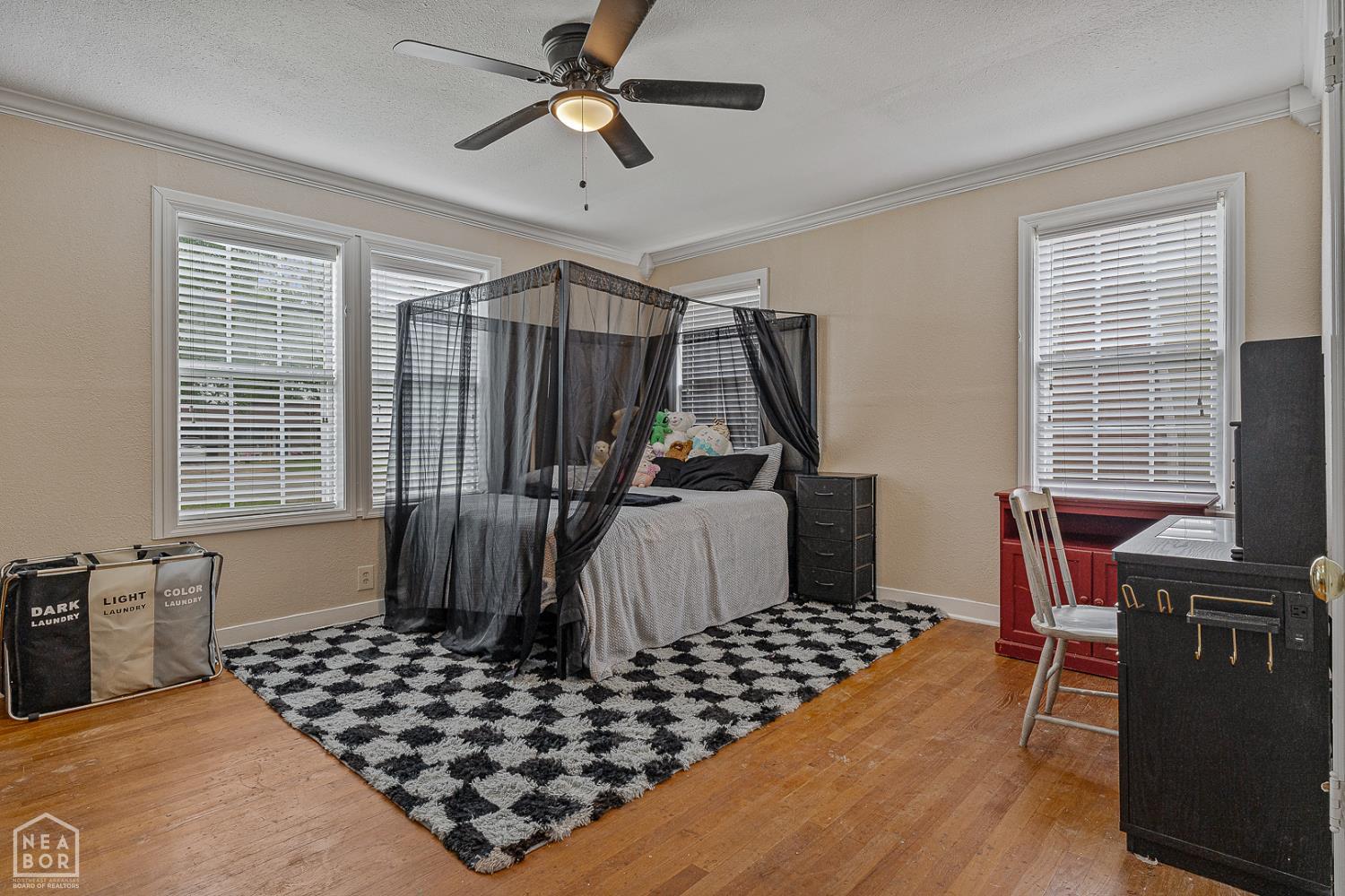 522 Bill Hudgens Street