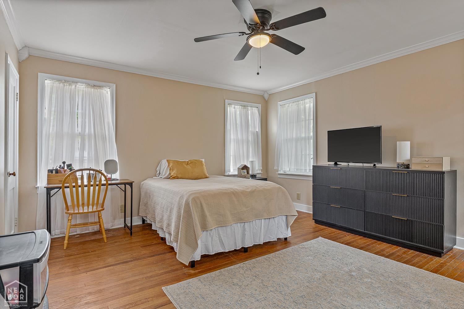 522 Bill Hudgens Street