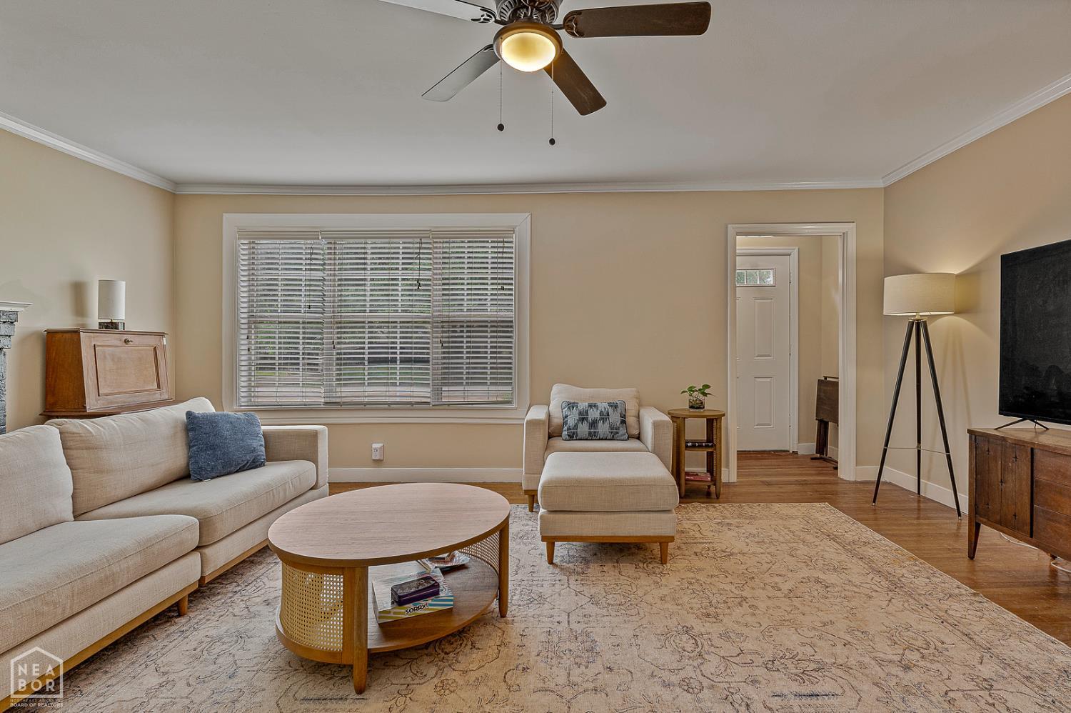 522 Bill Hudgens Street