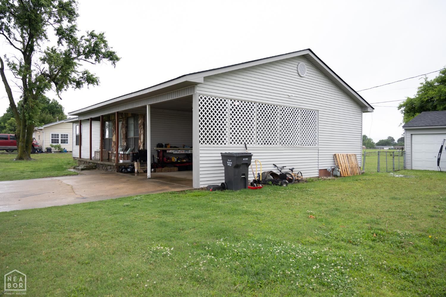 706 Hwy 412