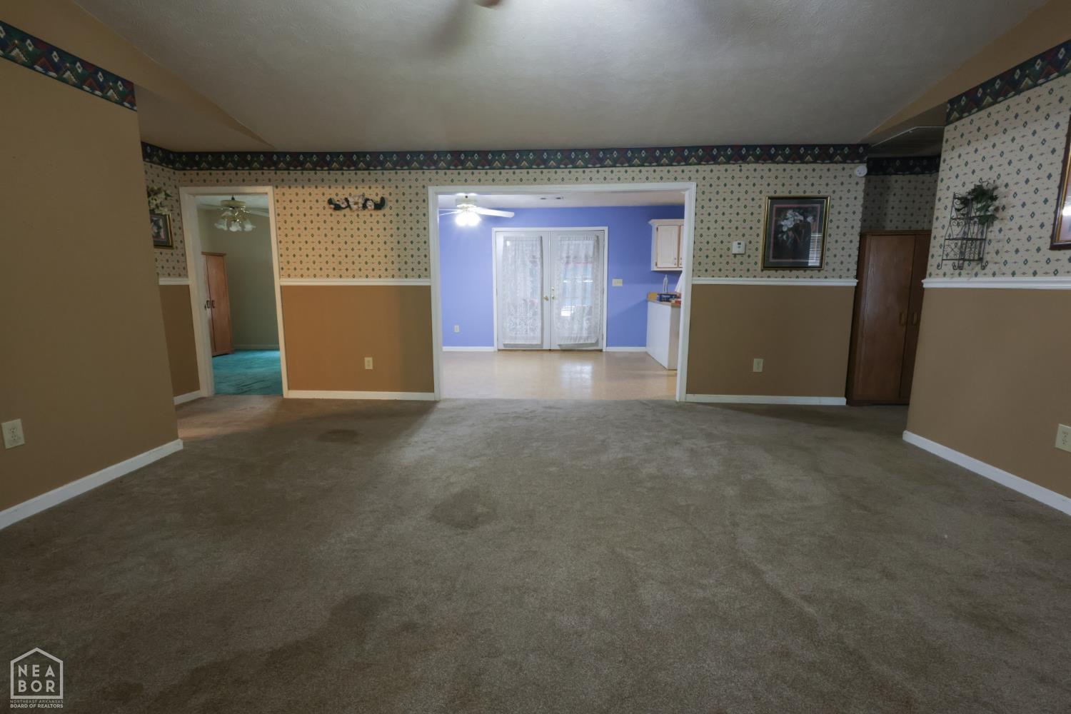 316 Buttercup Lane