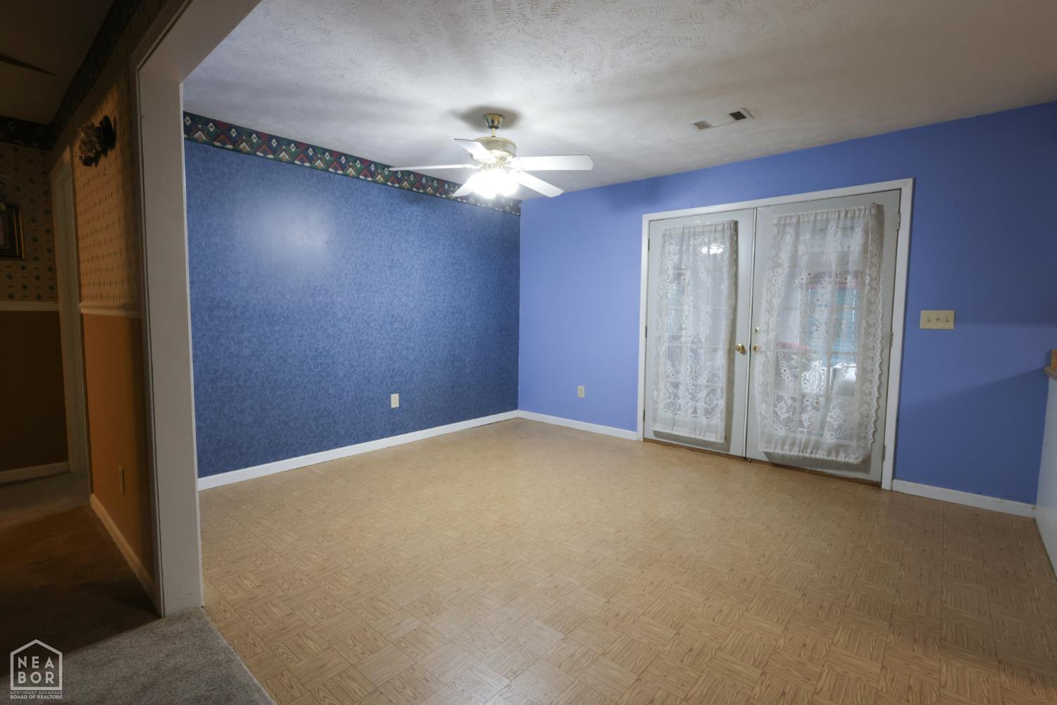 316 Buttercup Lane