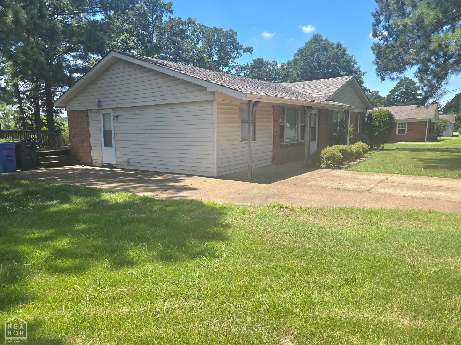 105 Grove Street