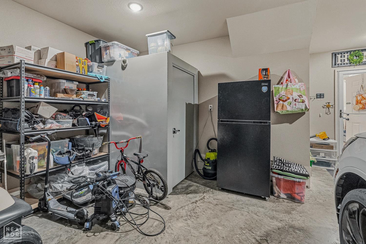915 Sandra Lane