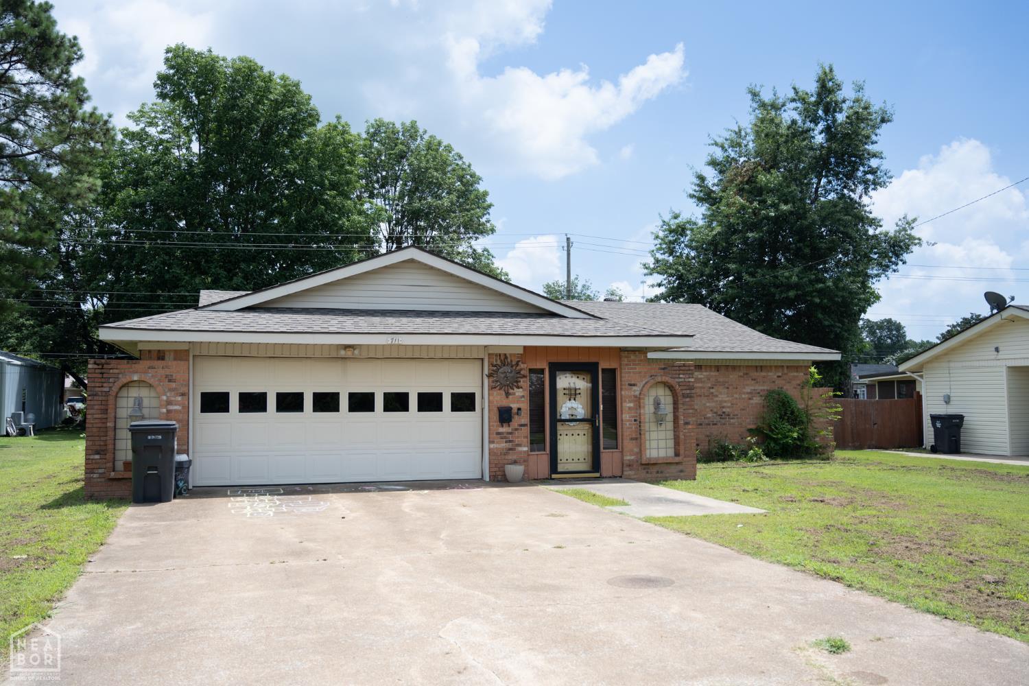 711 SE 7th Street