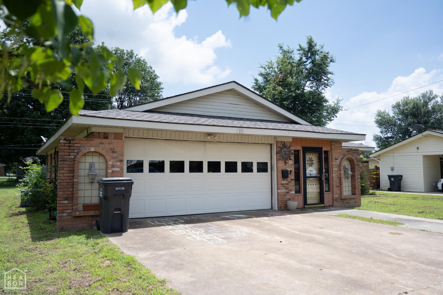 711 SE 7th Street