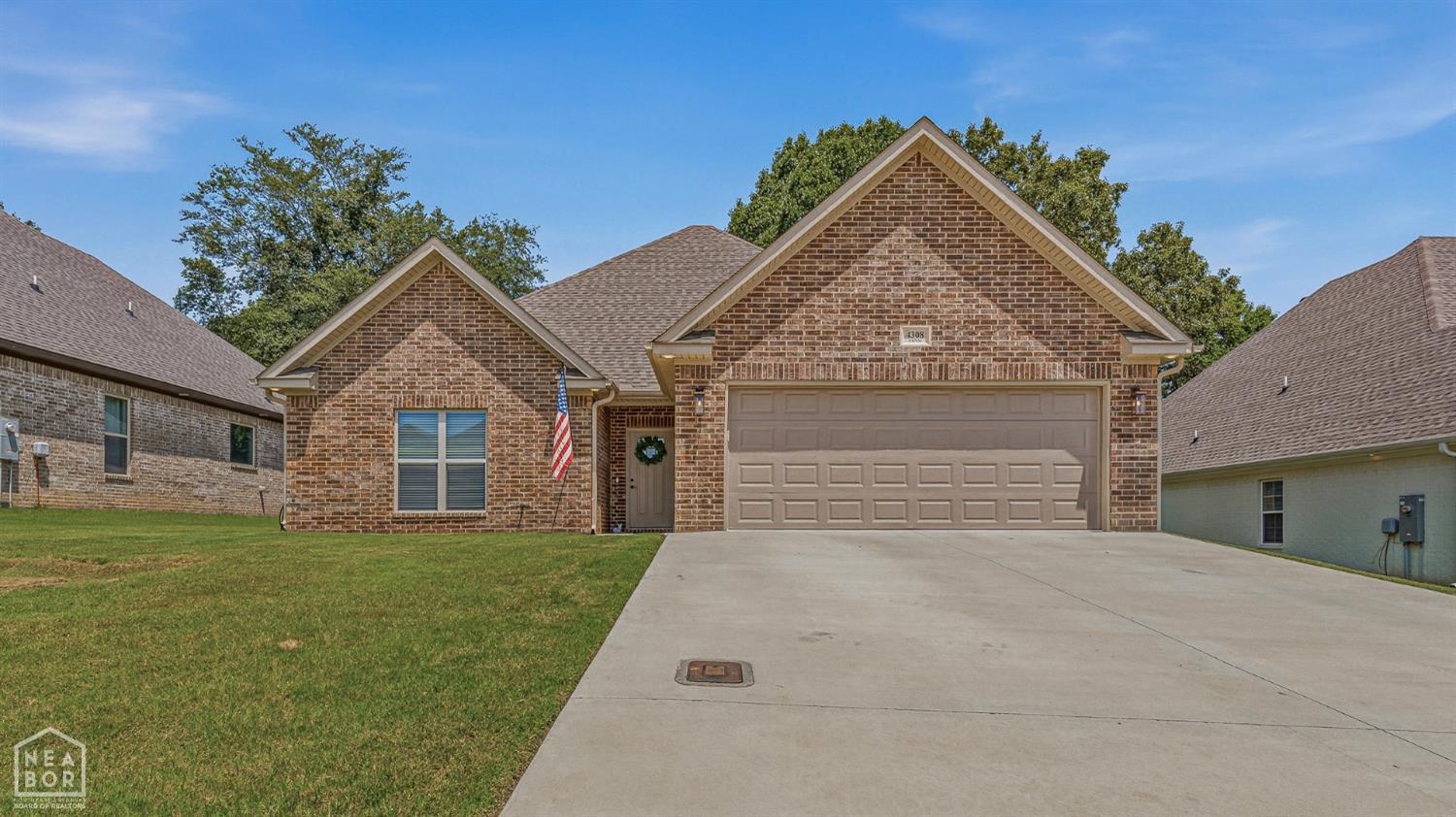 4308 Lynx Lane