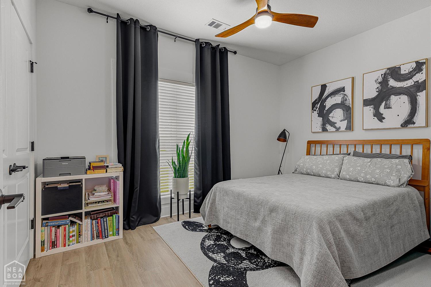 4308 Lynx Lane