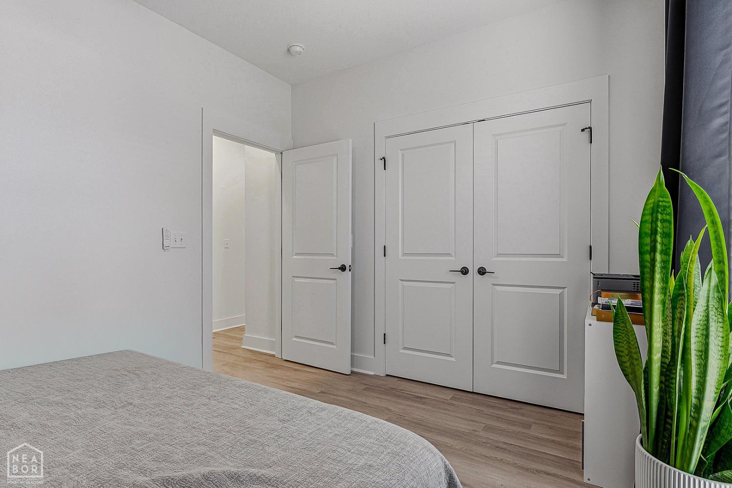 4308 Lynx Lane