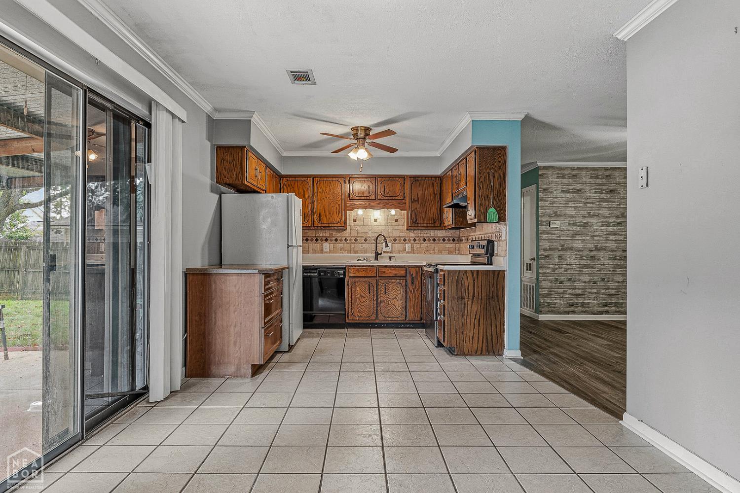 2212 Crescendo Drive