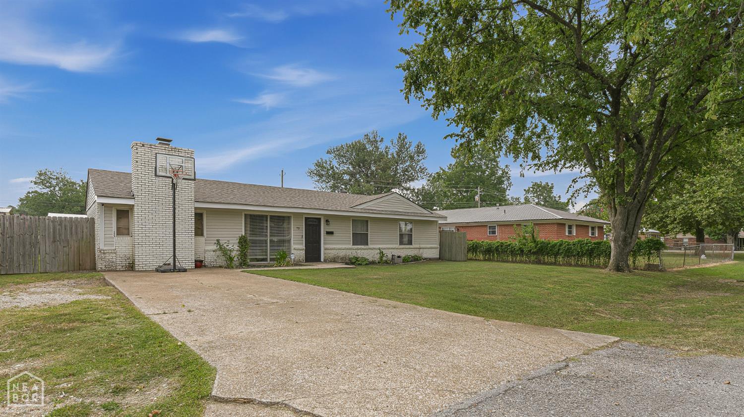 715 SE 7th Street