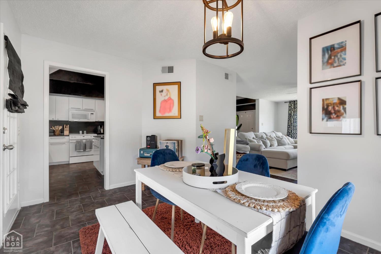2510 Greenbriar Drive