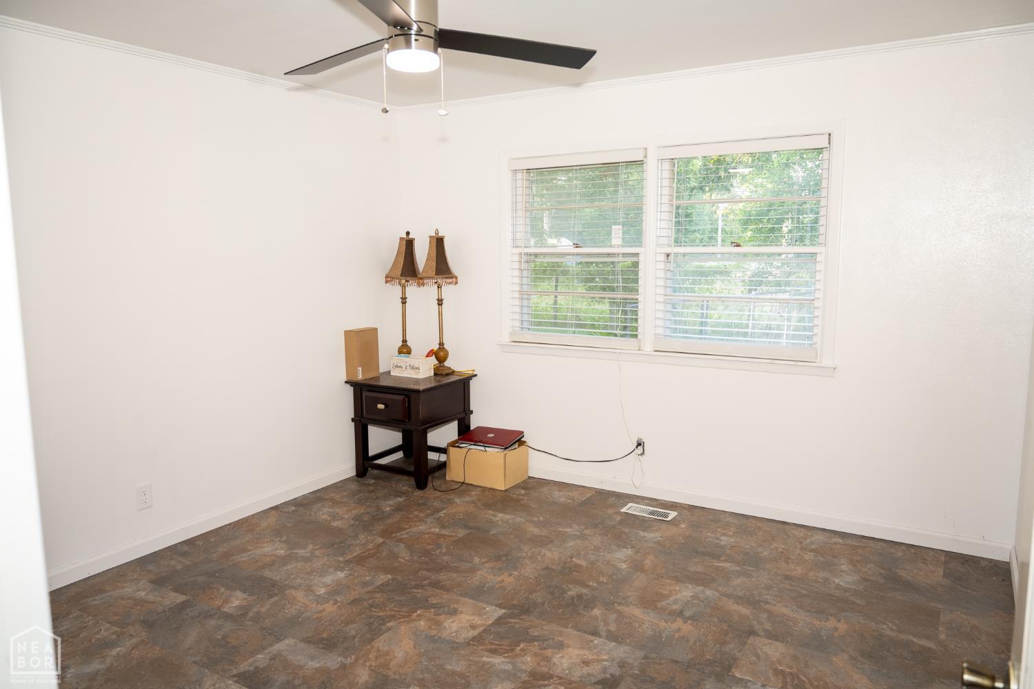 1002 Sycamore Drive