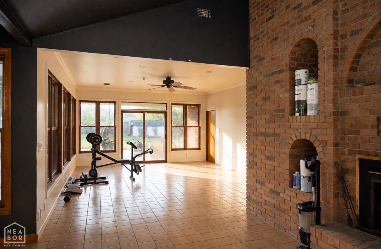 913 NW 5th