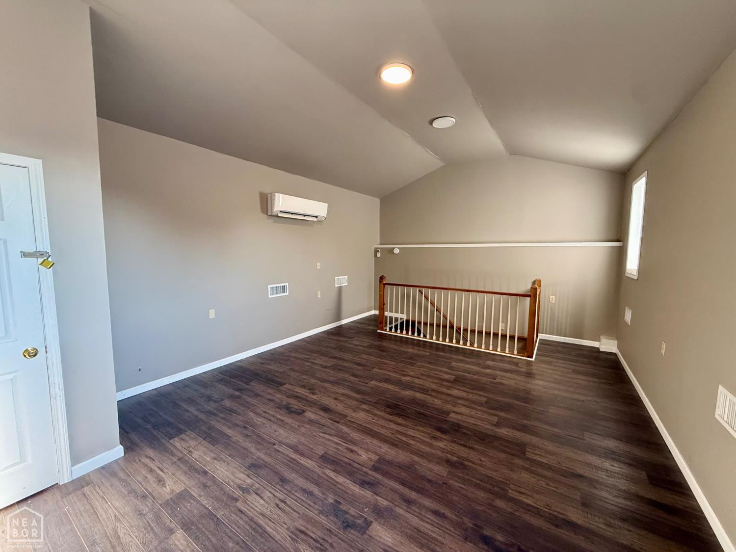 216 E Highland