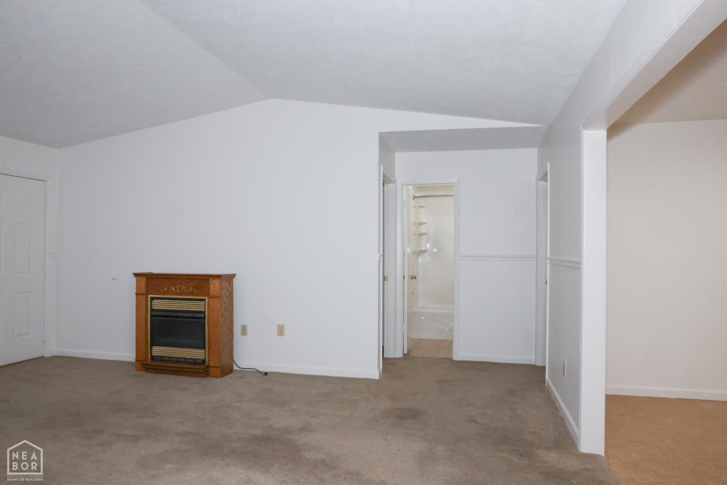 316 Buttercup Lane