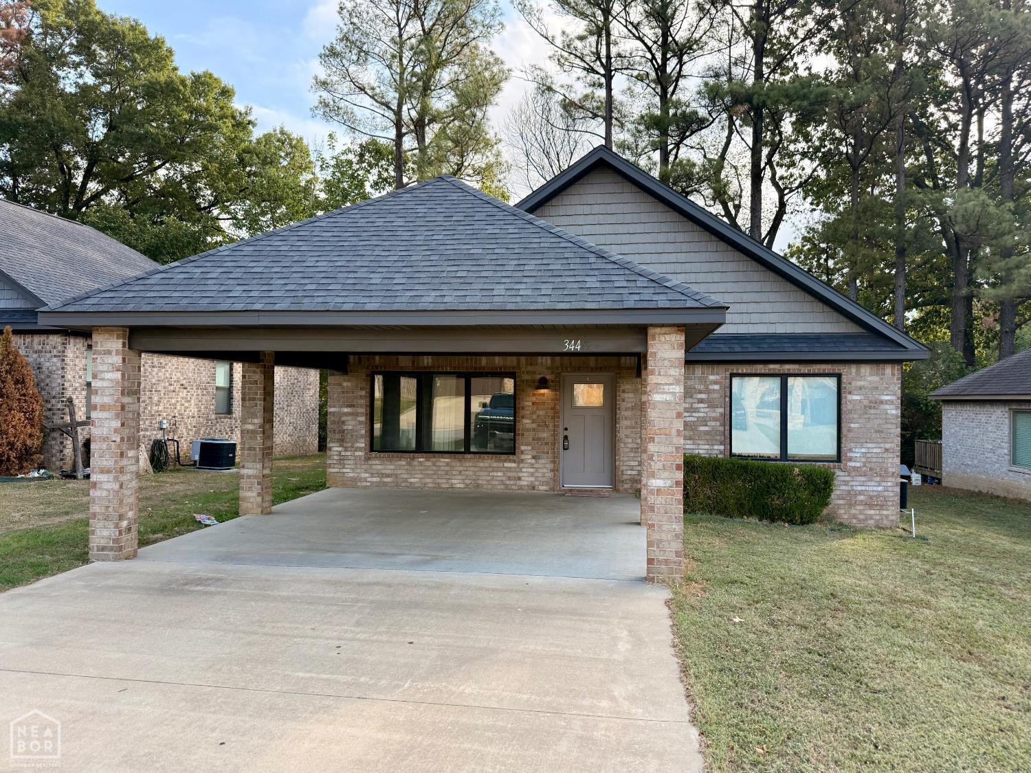 344 Wolf Den Drive