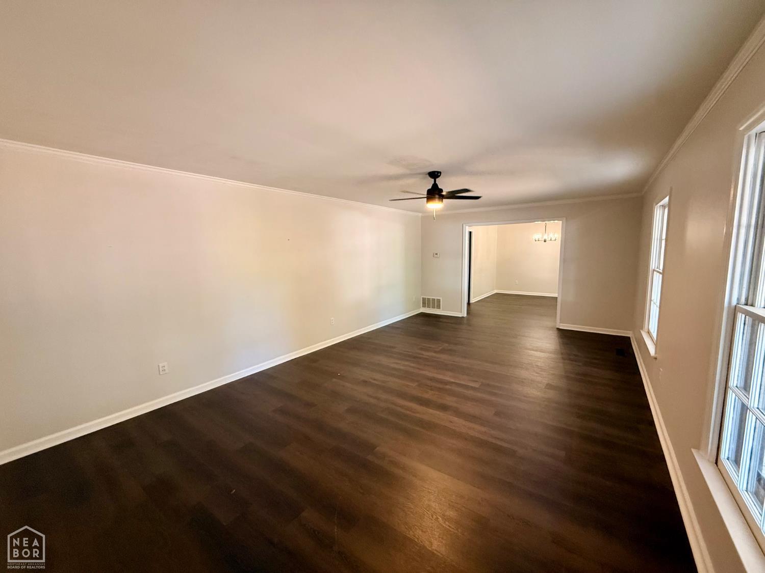 909 Pinecrest Drive