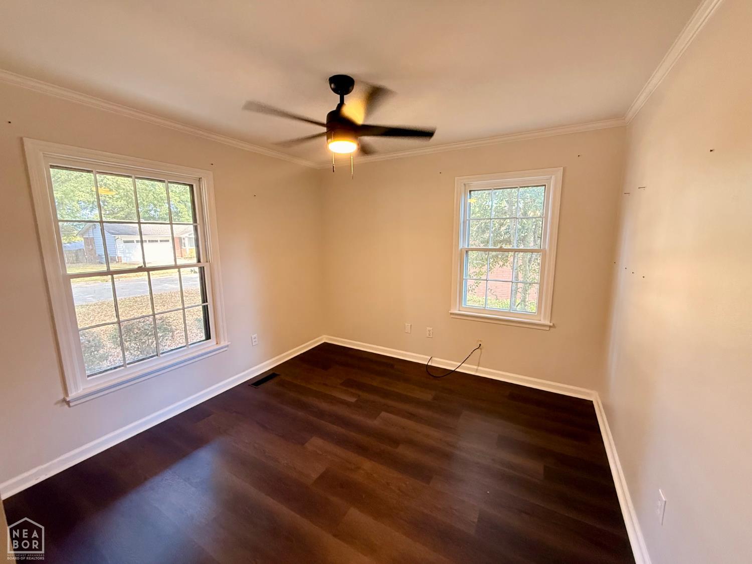 909 Pinecrest Drive